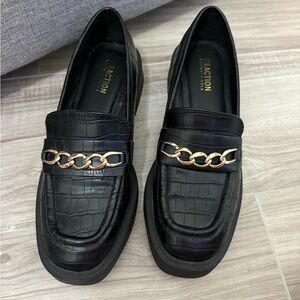 Reaction Kenneth Cole Black Embossed Loafers with Gold Accent